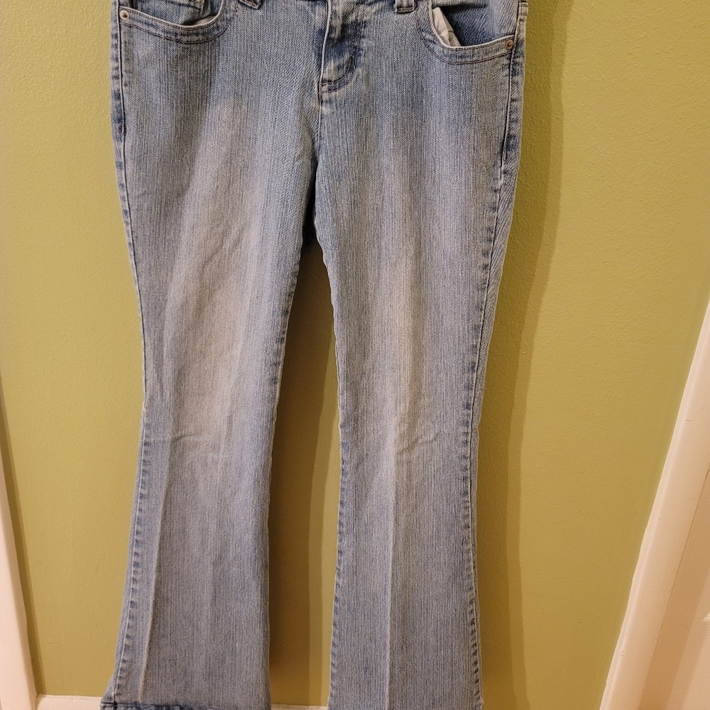 SO vintage flare jeans- juniors 11